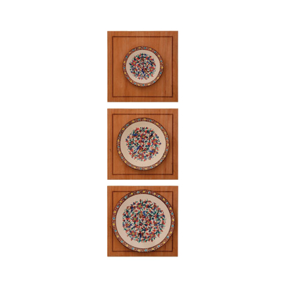 تصویر  تابلو مینا سلام مجموعه چوب و مینا طرح بشقاب سه تایی گل و مرغ قهوه